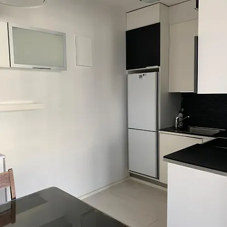 Apartment Single Bedroom With A Sea View *