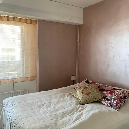 Single Bedroom With A Sea View *